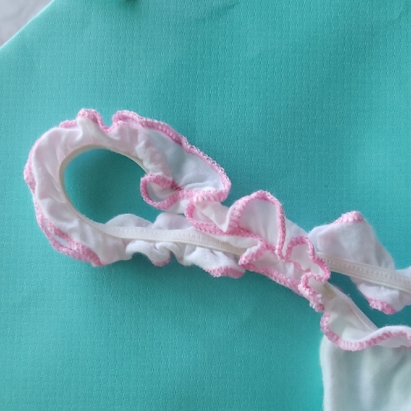 Victoria's Secret Pink Low Rise Thong - Picture 7 of 12